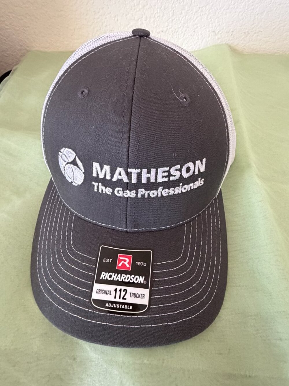 NEW Richardson Trucker Hat Baseball Cap